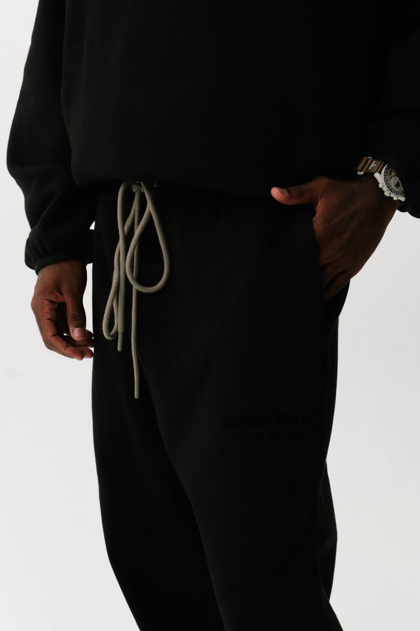 Calça Essentials Black