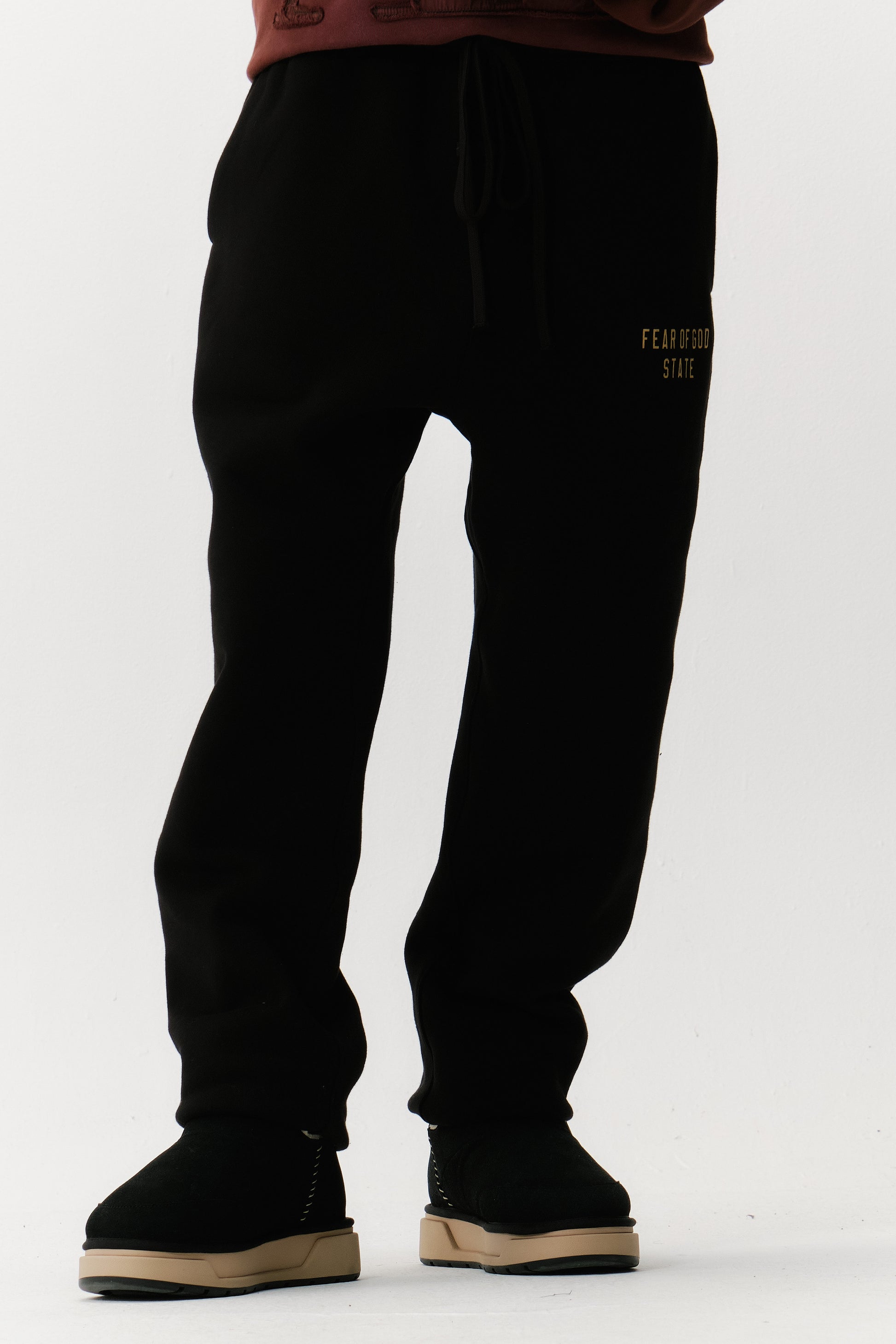 Calça Essentials Fleece Essential Black
