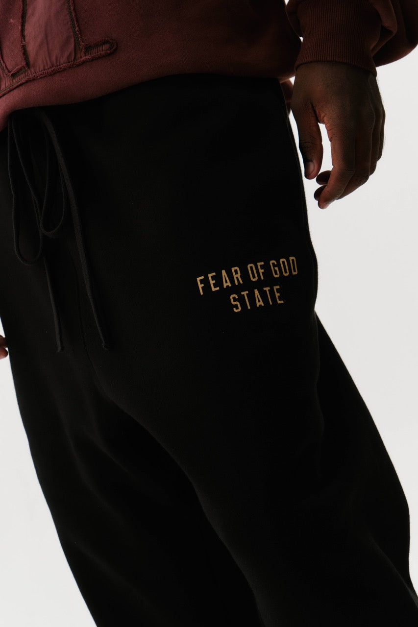 Calça Essentials Fleece Essential Black
