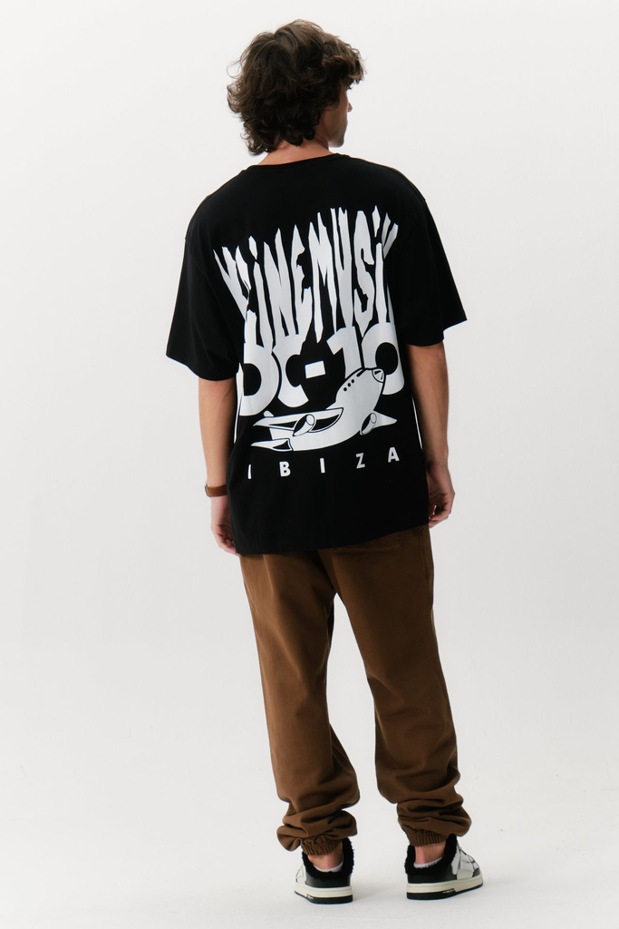 Camiseta Keinemusik x DC-10