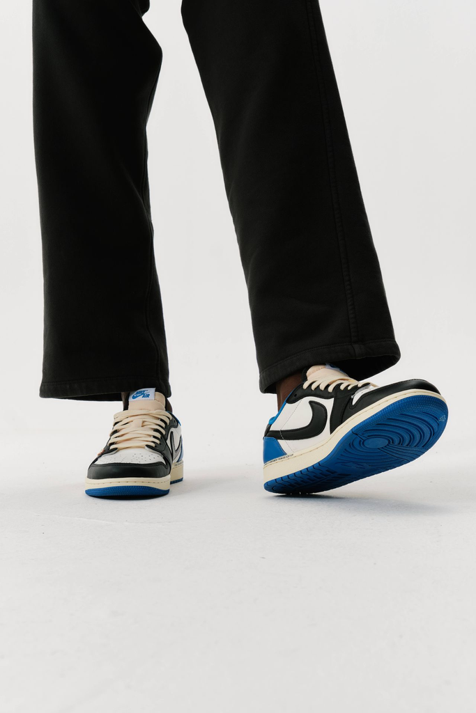 Nike Air Jordan 1 Low x Travis Scott x Fragment