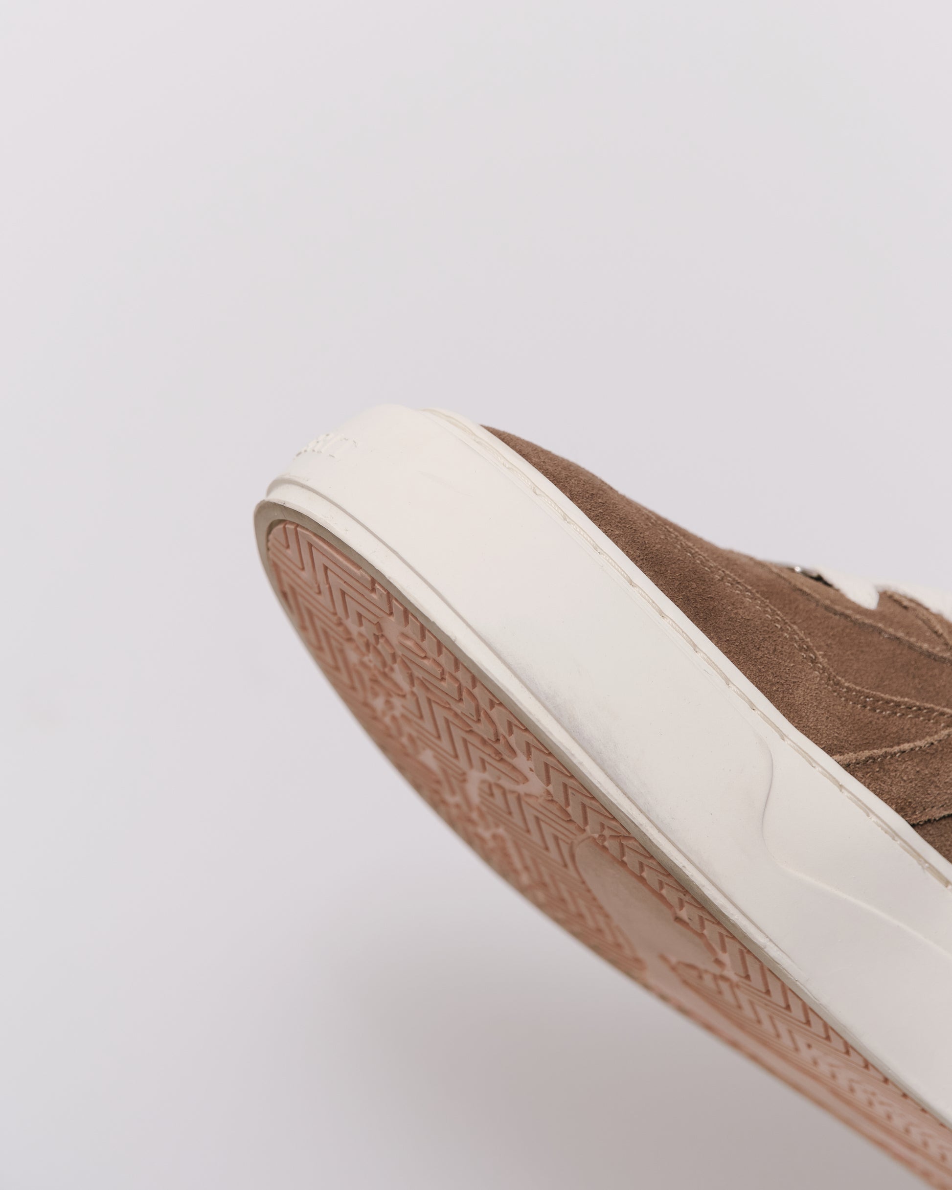Herit Age Mink