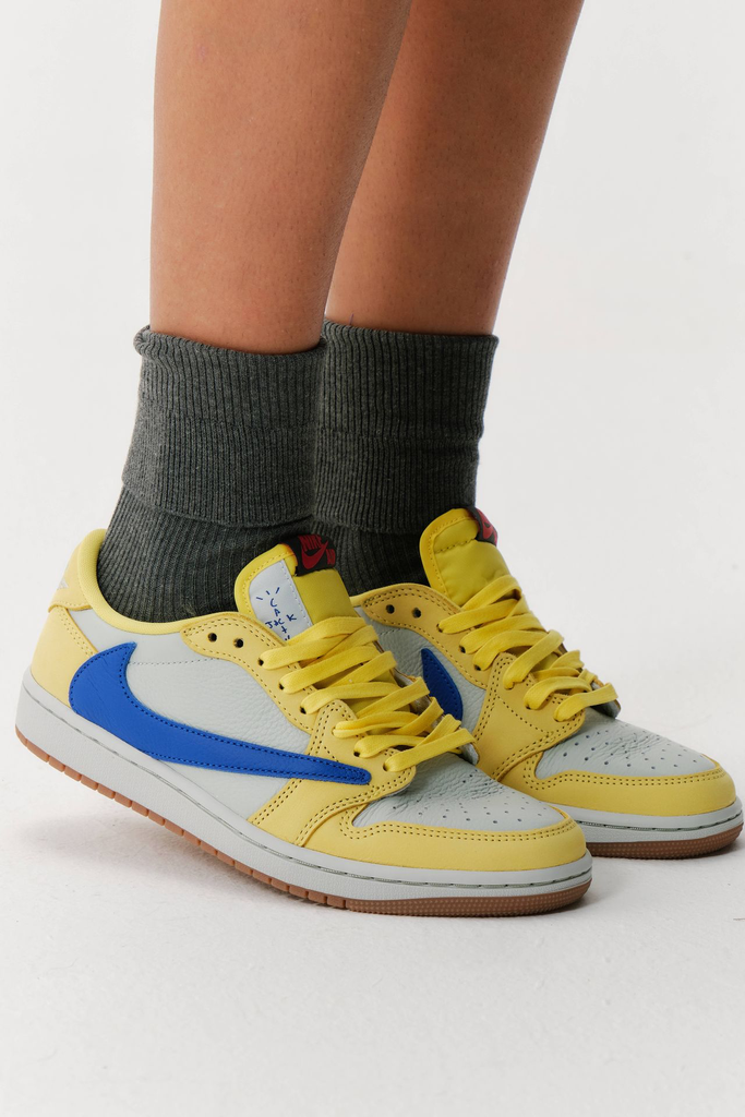 Nike x Travis Scott Air Jordan 1 Low Canary Yellow