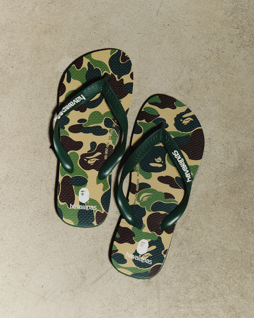 Chinelo Havaianas x Bape
