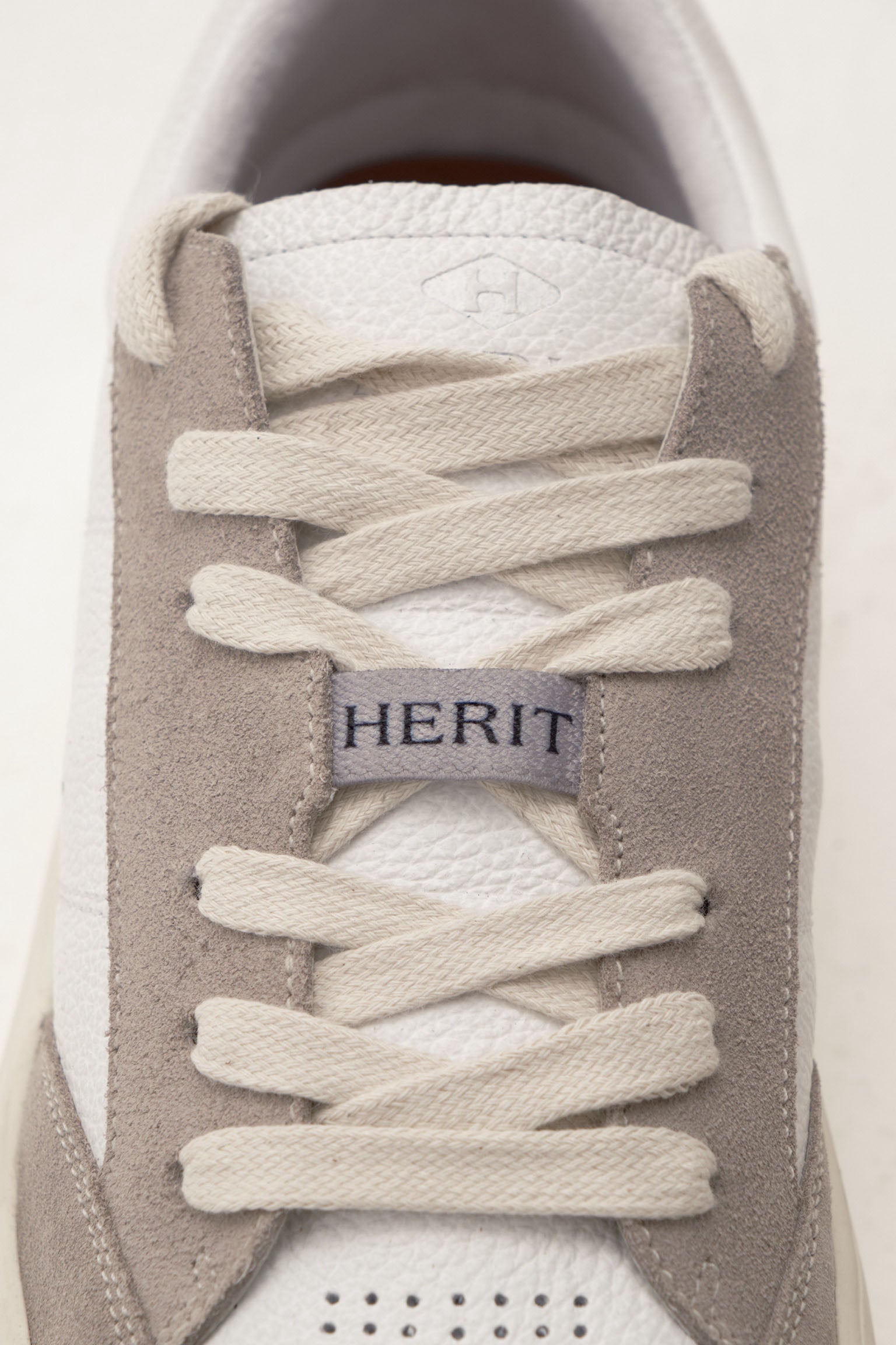 Herit Era Frost