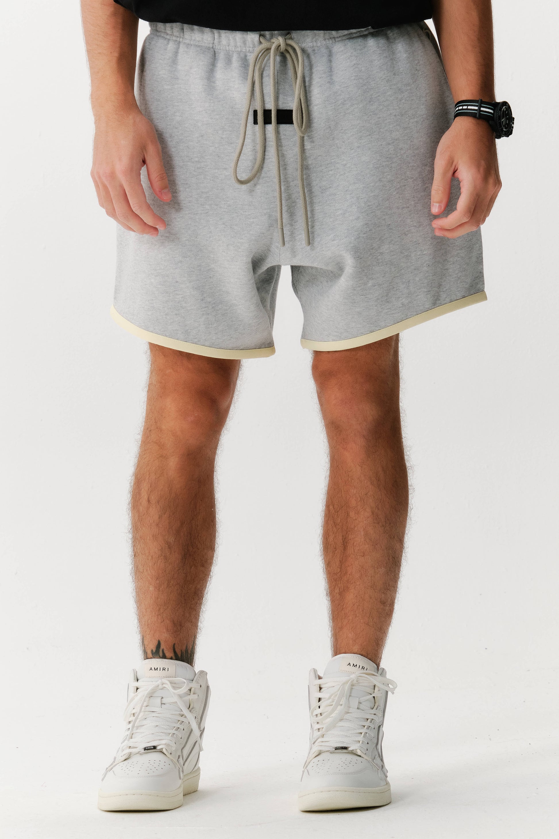 Short Essentials Light Heather Grey