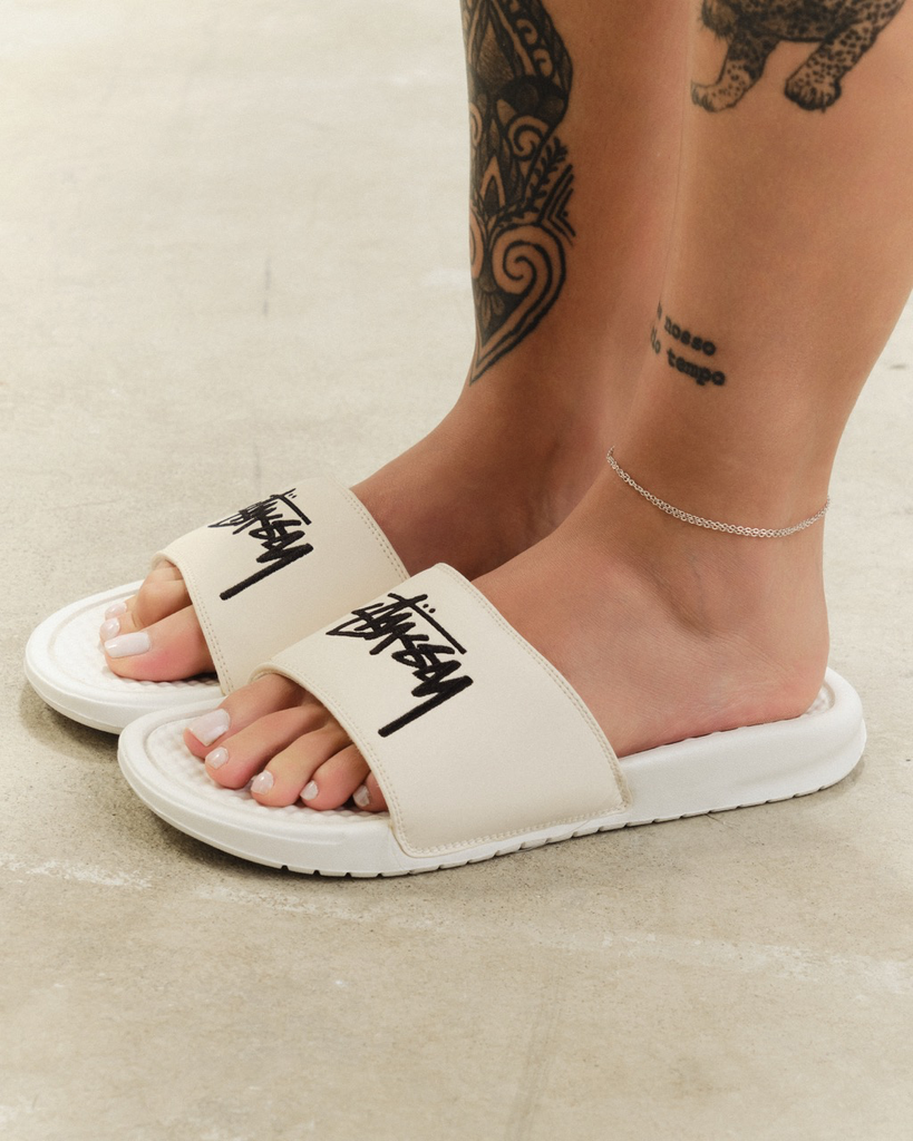 Chinelo Stüssy x Nike