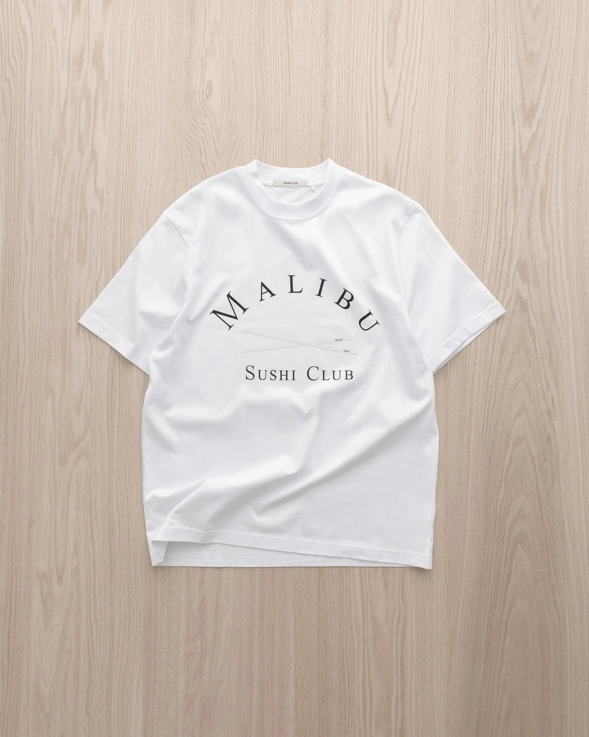 camiseta-sushi-club-mbsc-relaxed-branco