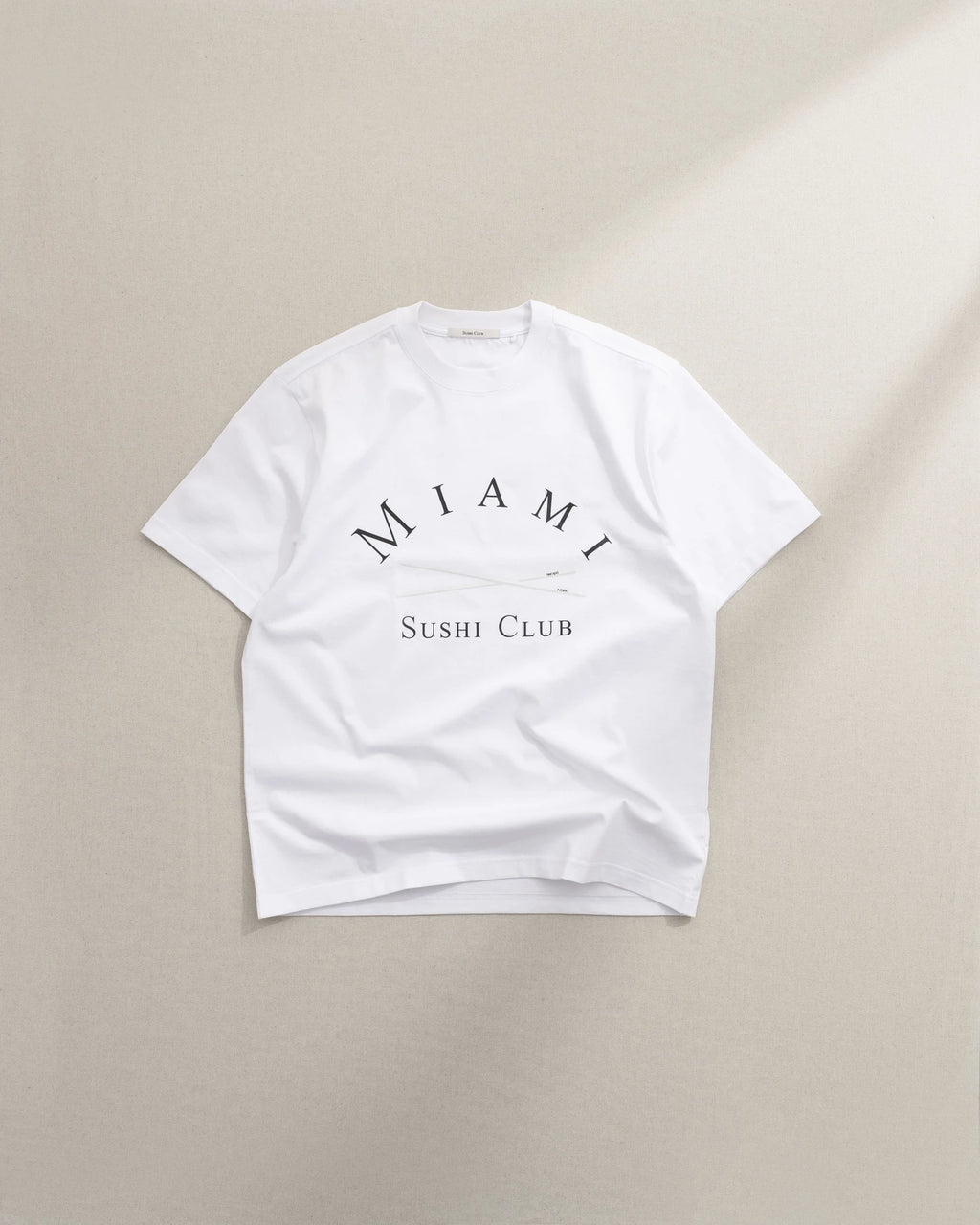 camiseta-sushi-club-mmsc-relaxed-branco