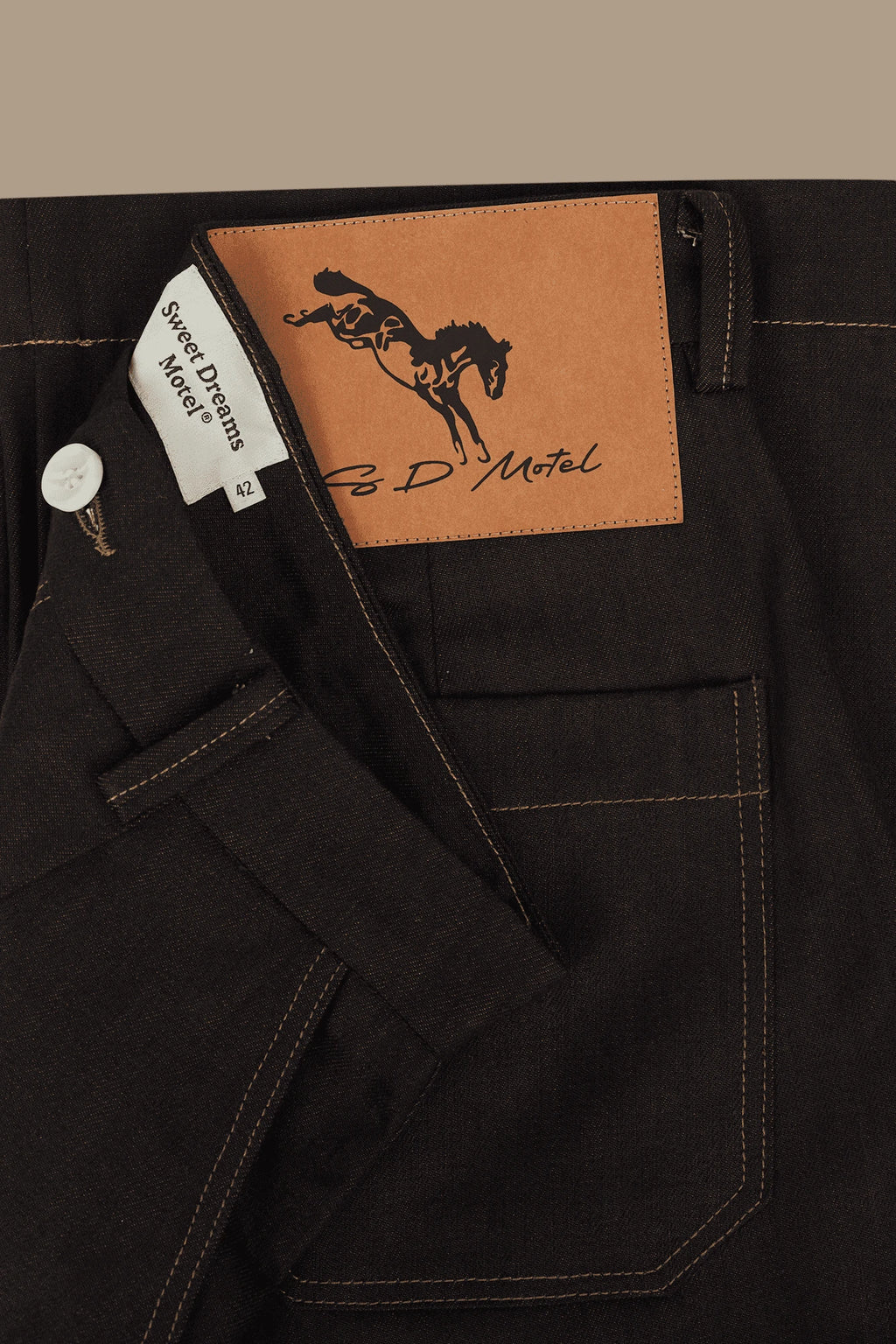 montana-black-jeans