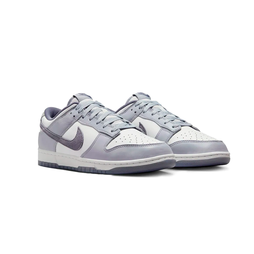 Nike Dunk Low SE Light Carbon